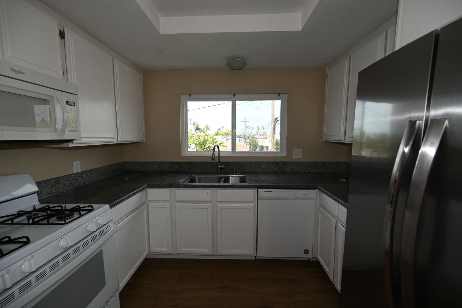 San Diego Apartment: 4672-76 Long Branch Ave