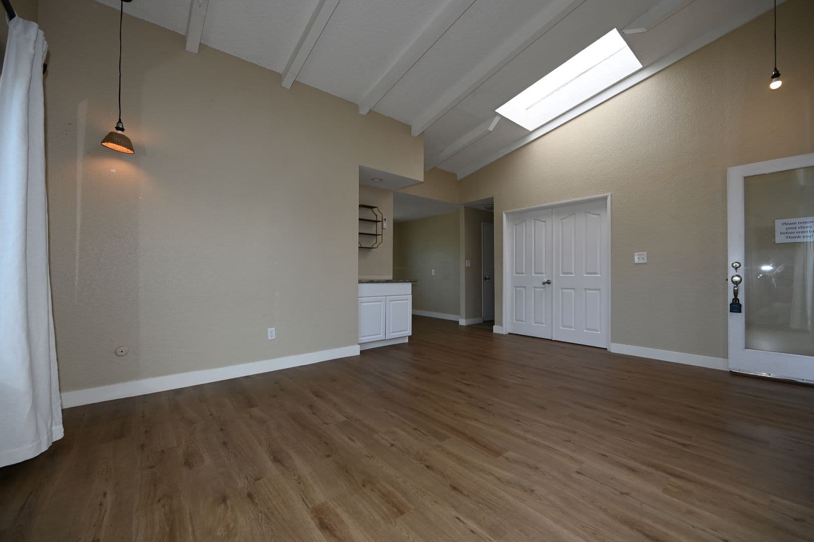 San Diego Apartment: 4672-76 Long Branch Ave