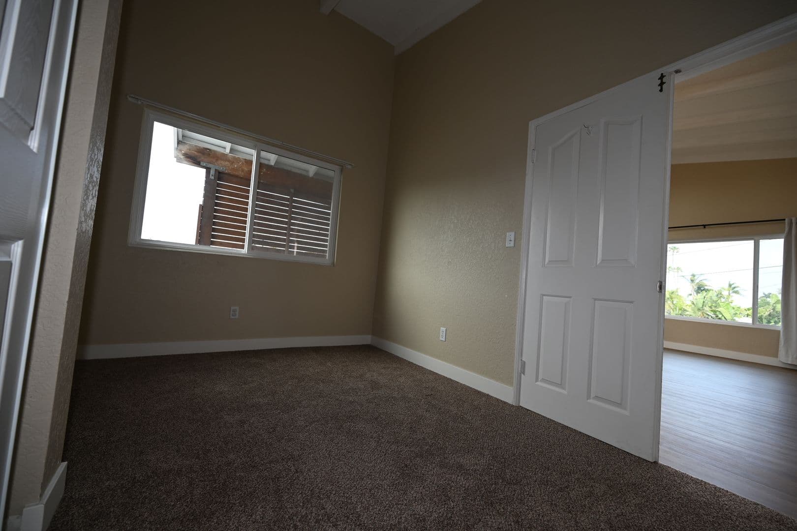 San Diego Apartment: 4672-76 Long Branch Ave