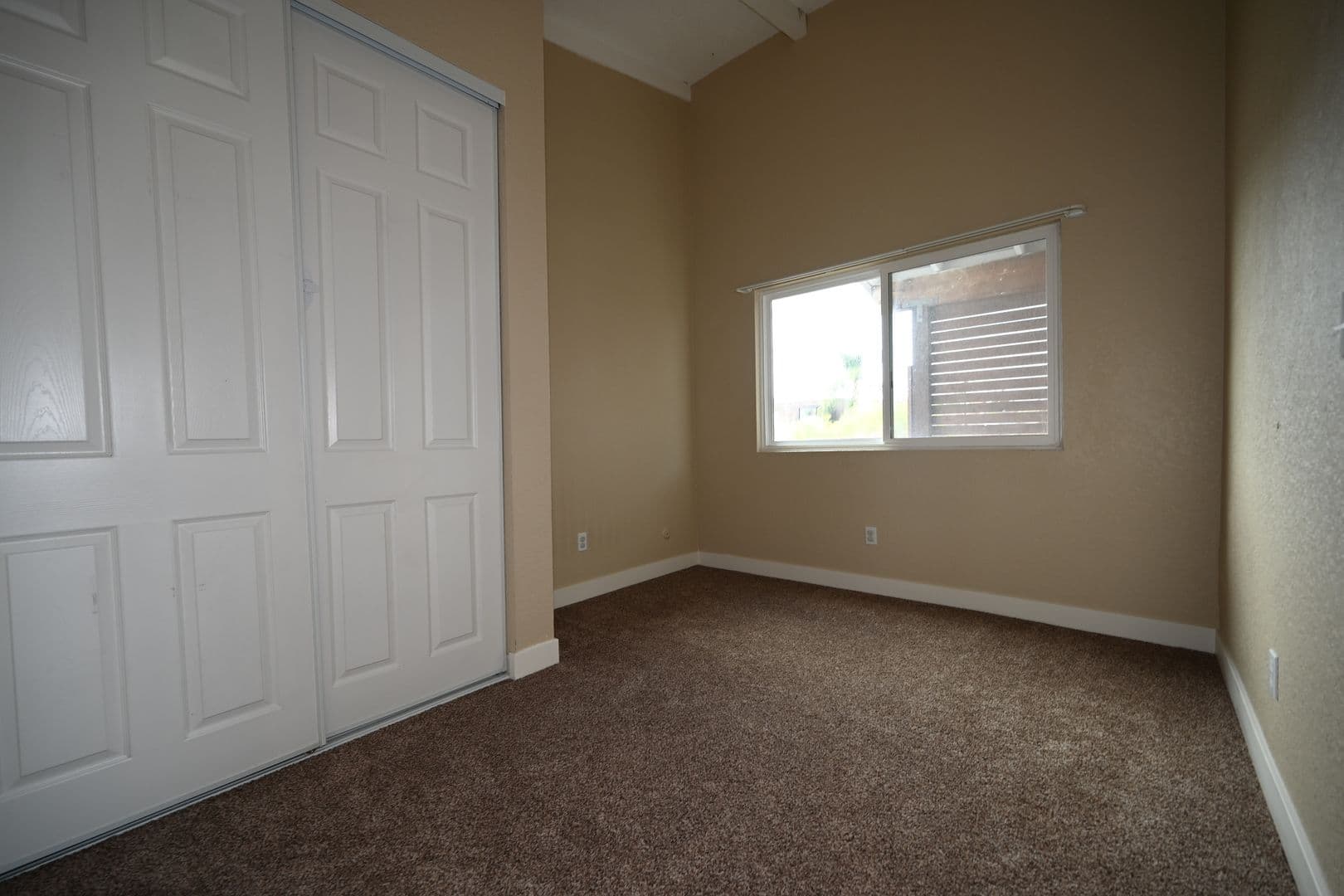 San Diego Apartment: 4672-76 Long Branch Ave