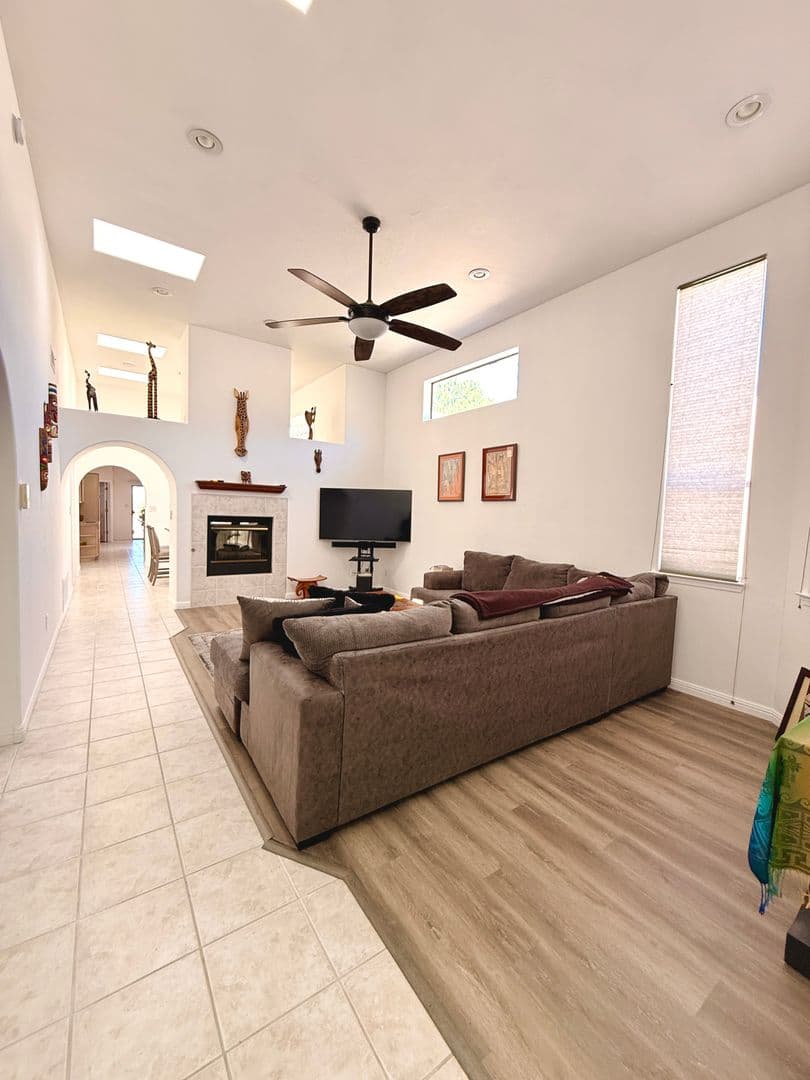 Albuquerque Townhome: 711 Tramway Pl NE #34