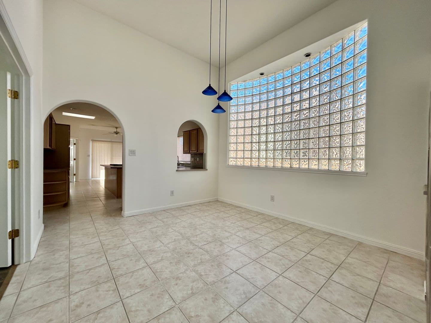 Albuquerque Townhome: 711 Tramway Pl NE #34
