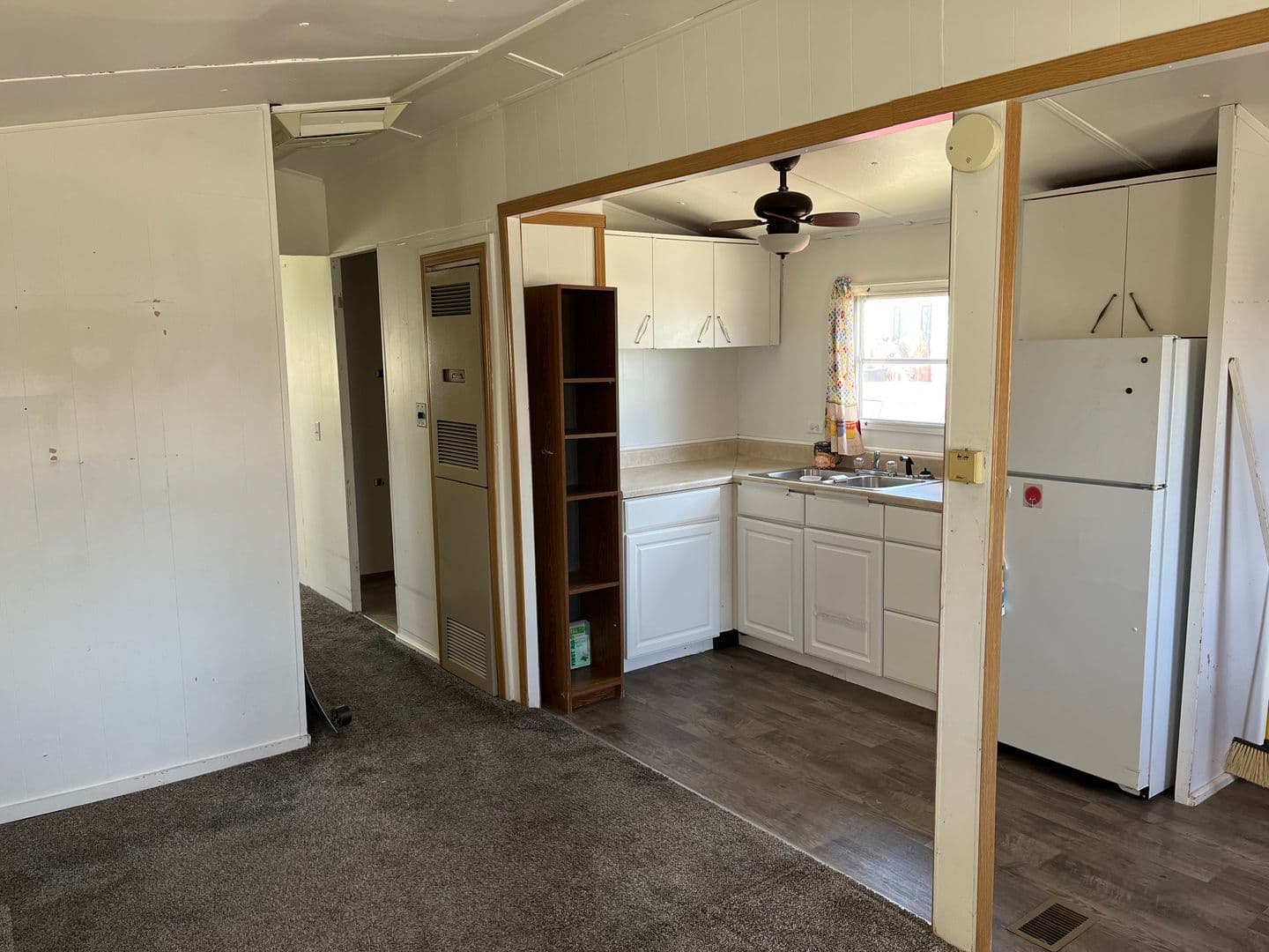 Platteville Apartment: 731 Grand Ave.