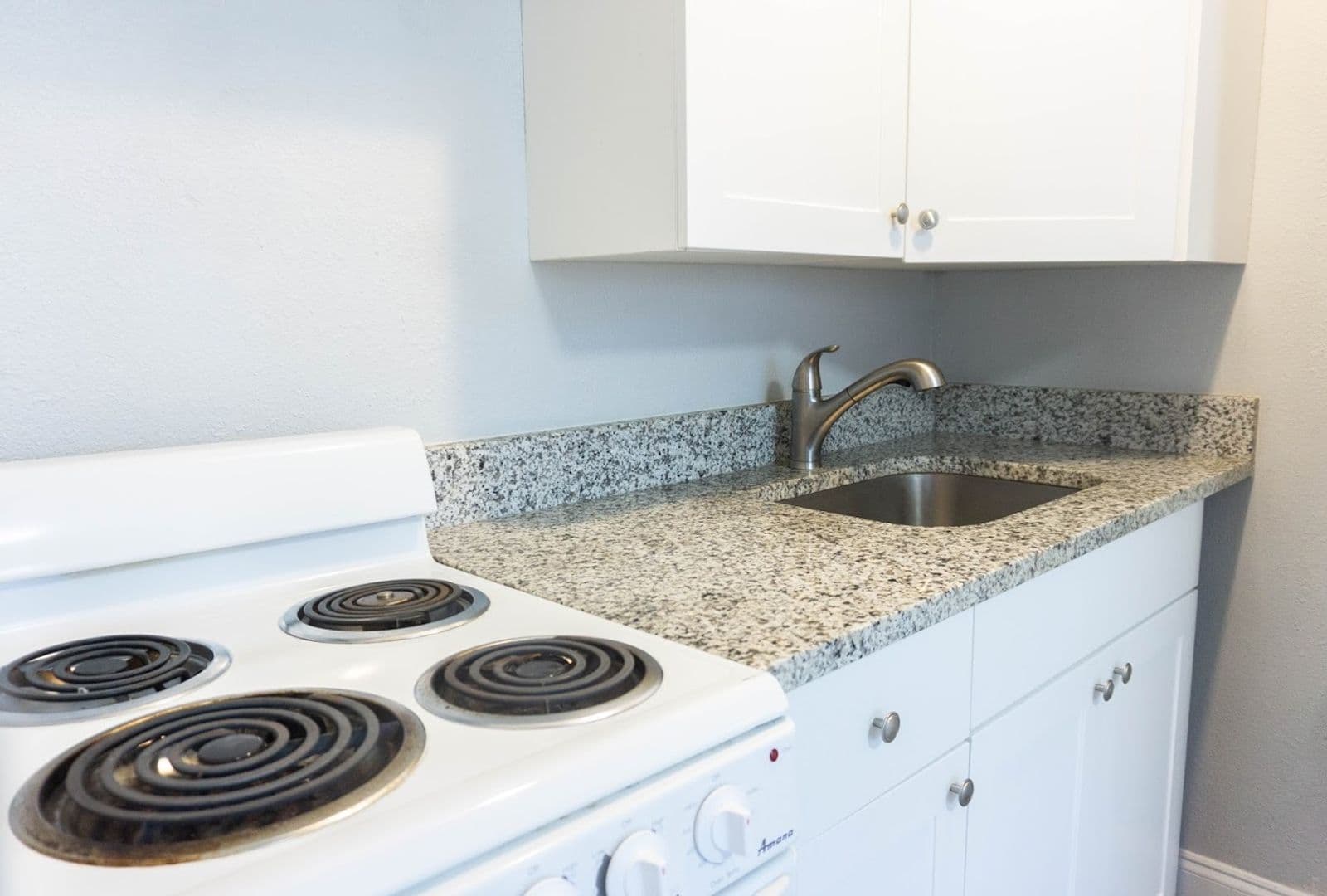 St. Petersburg Apartment: 865 5th Ave N