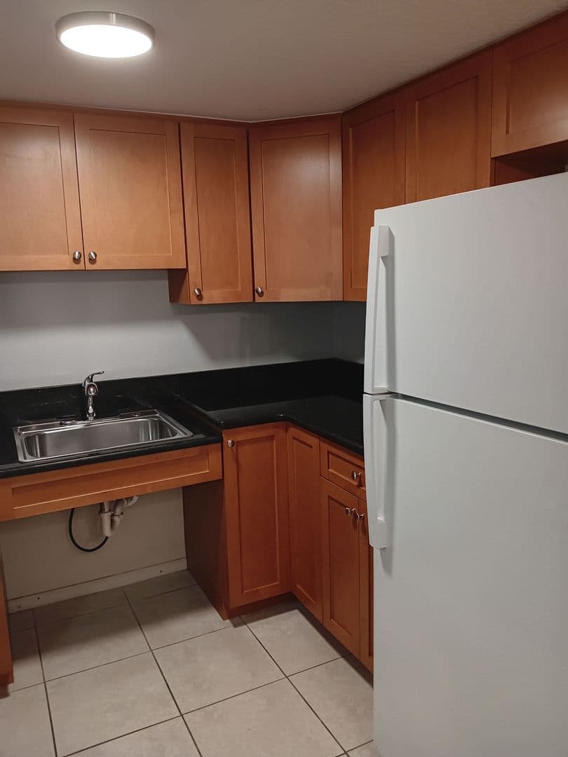 Tampa Apartment: 1904 Golden Glade Ct