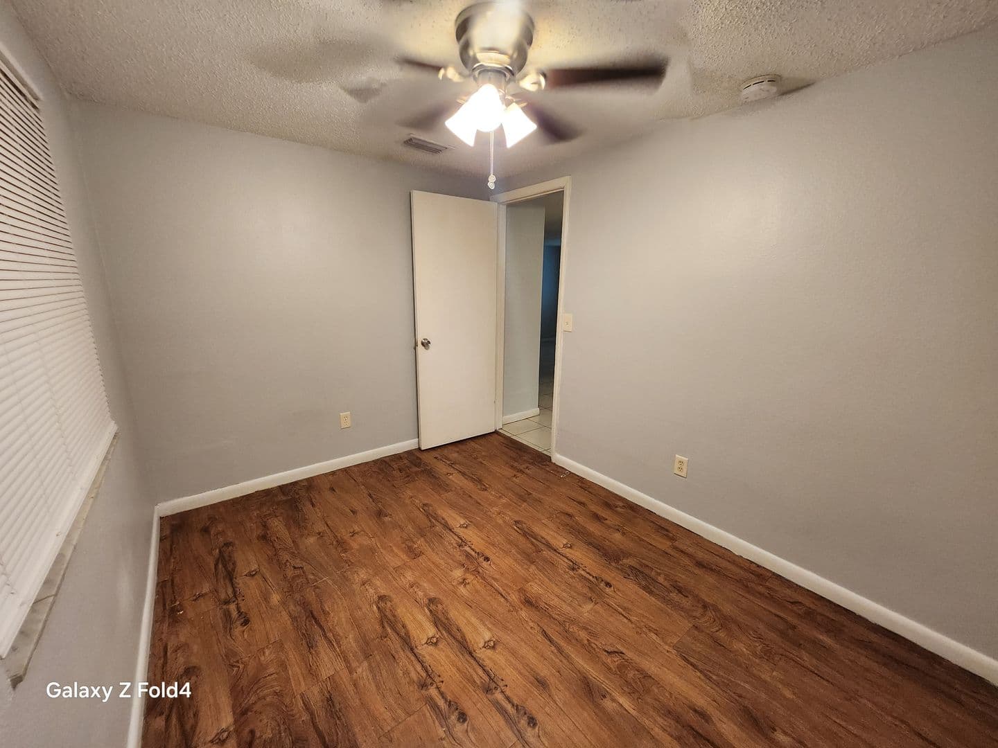 Tampa Apartment: 11720 N 14th St