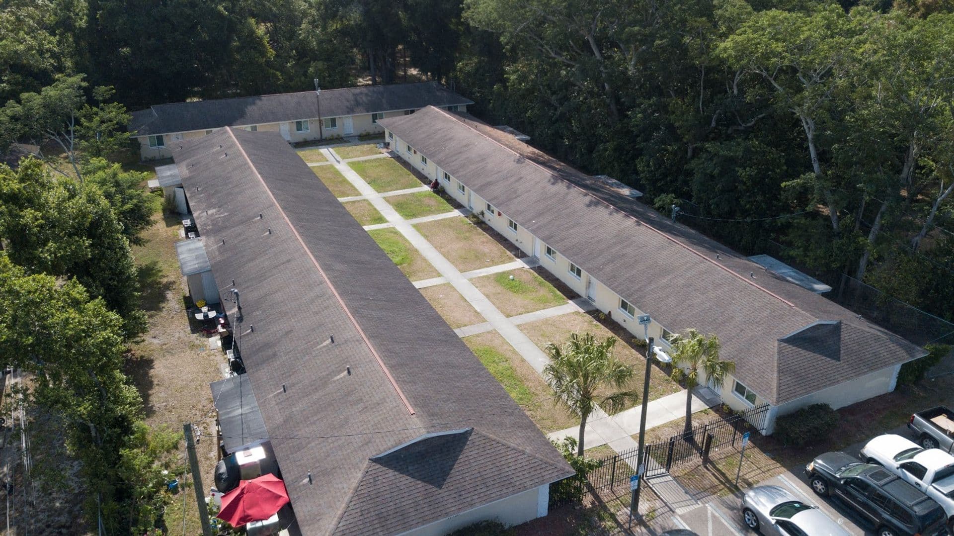 Tampa Apartment: 11720 N 14th St