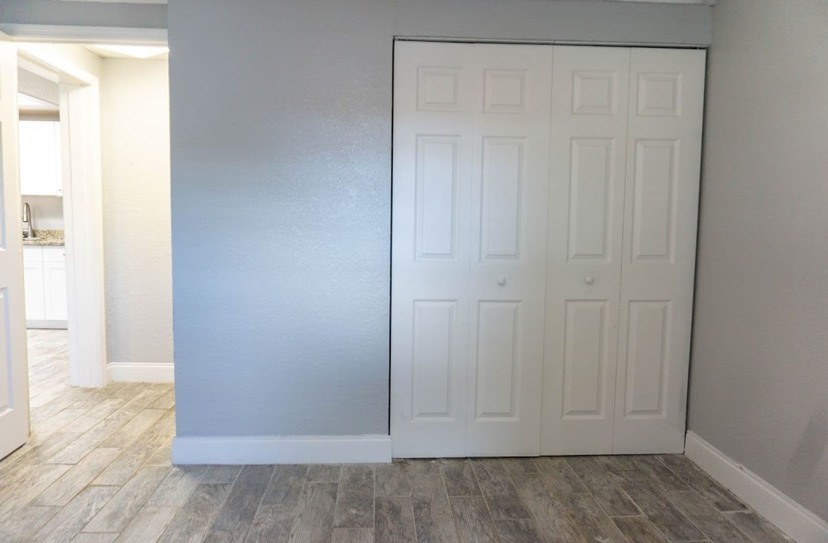 Plant City Apartment: 1400 Strawberry Pl