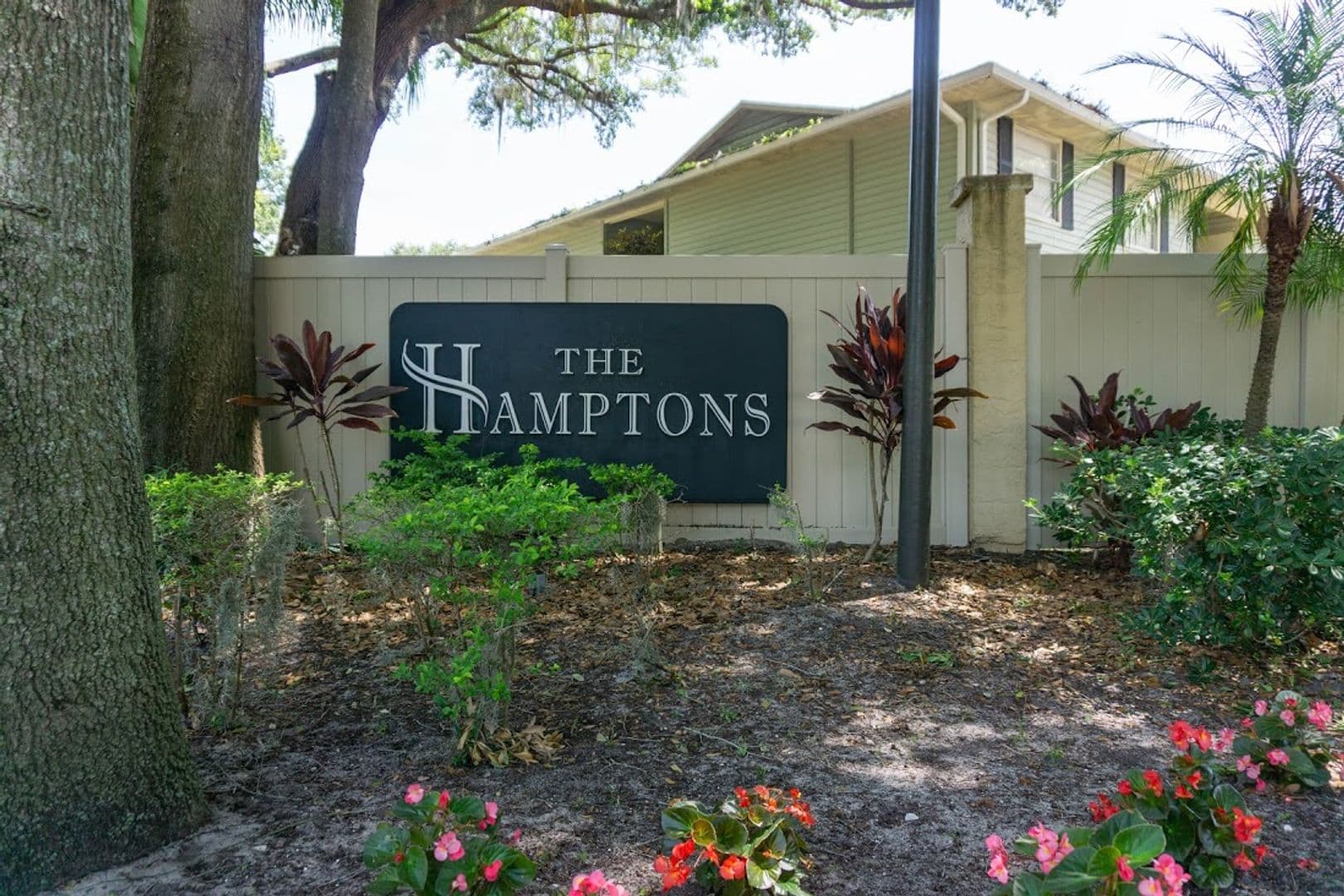 Brandon Apartment: 636 Golden Raintree Pl