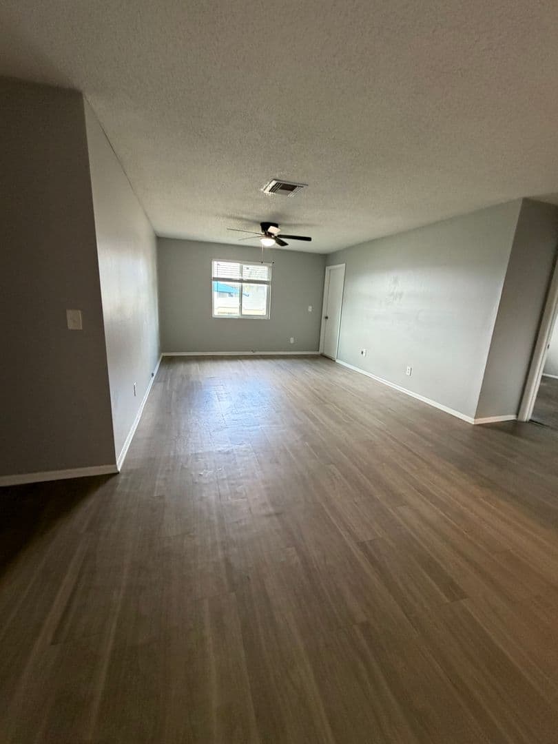 Brandon Apartment: Hamptons at Brandon