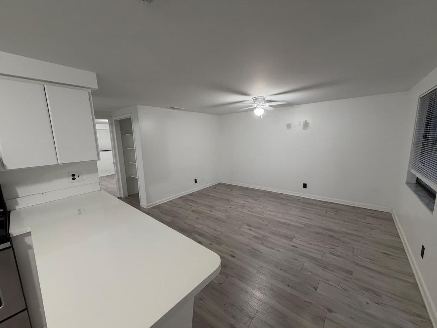 Tampa Apartment: 1220 East 142nd Avenue