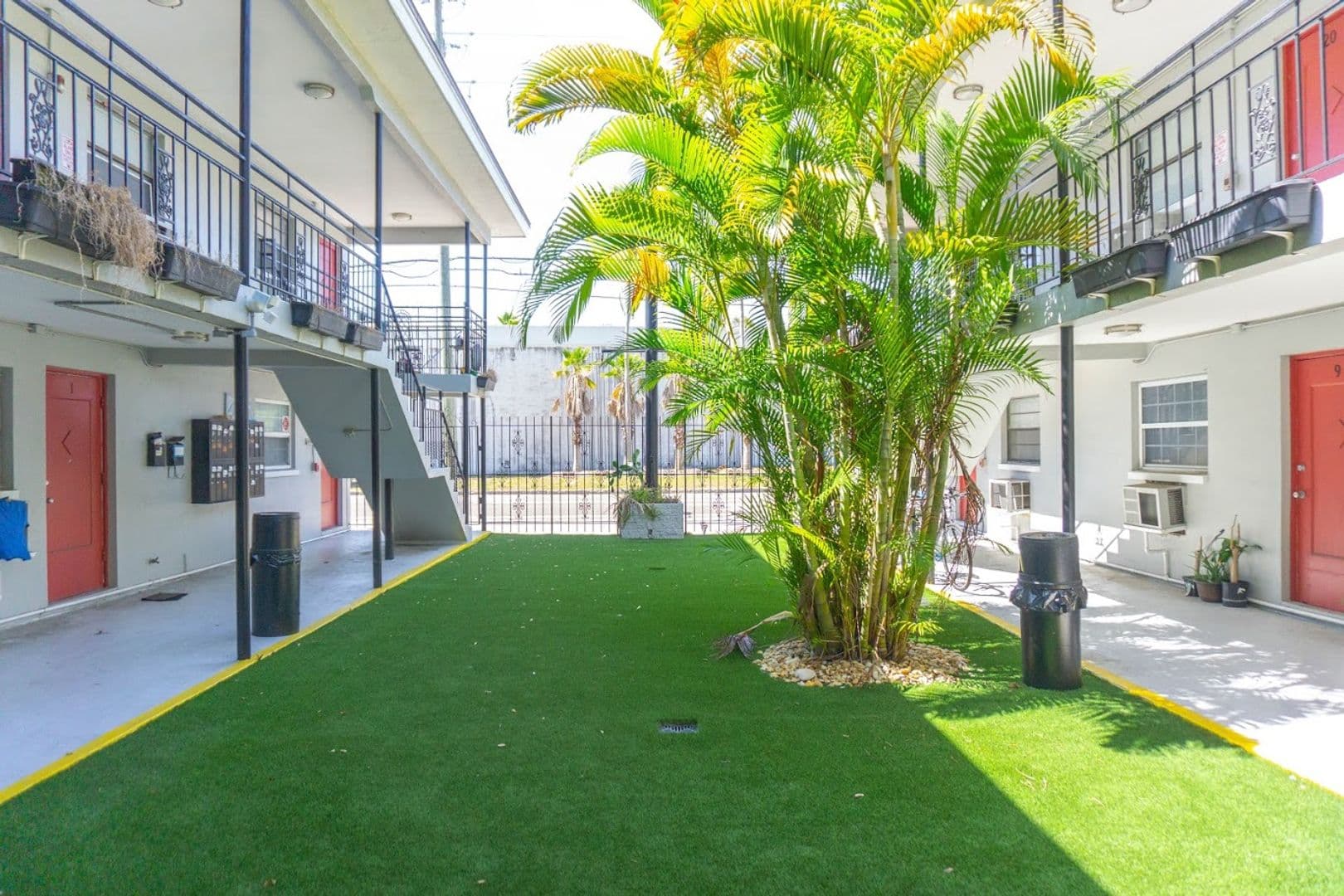 St. Petersburg Apartment: 865 5th Ave N