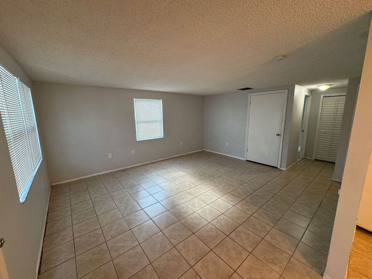 Port Richey House: 5838 Siesta Ln