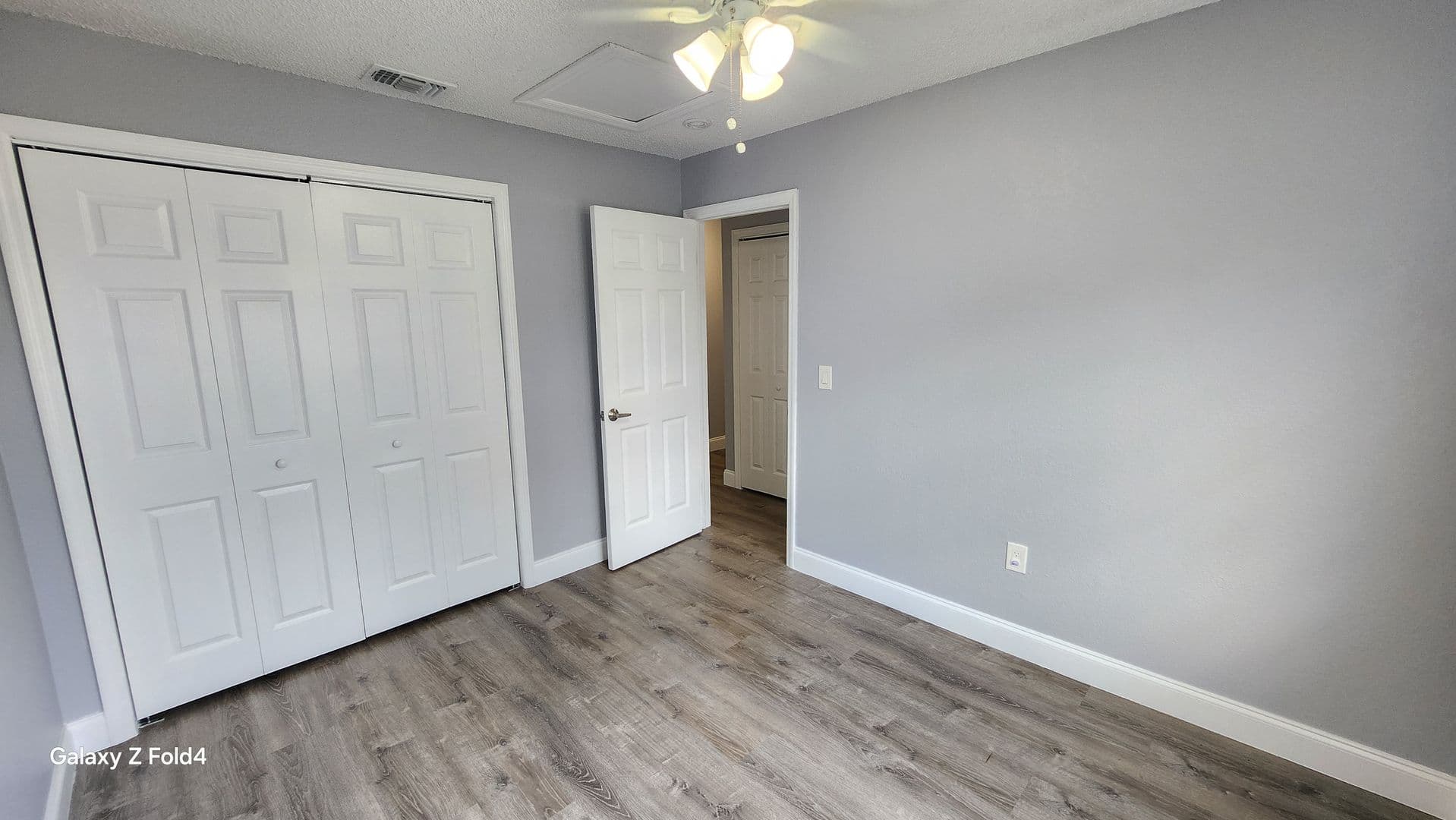 Tampa Apartment: 5702 N Lincoln Ave
