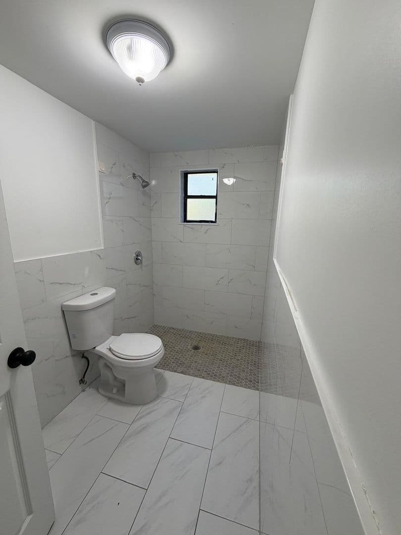 Tampa Apartment: 1220 East 142nd Avenue