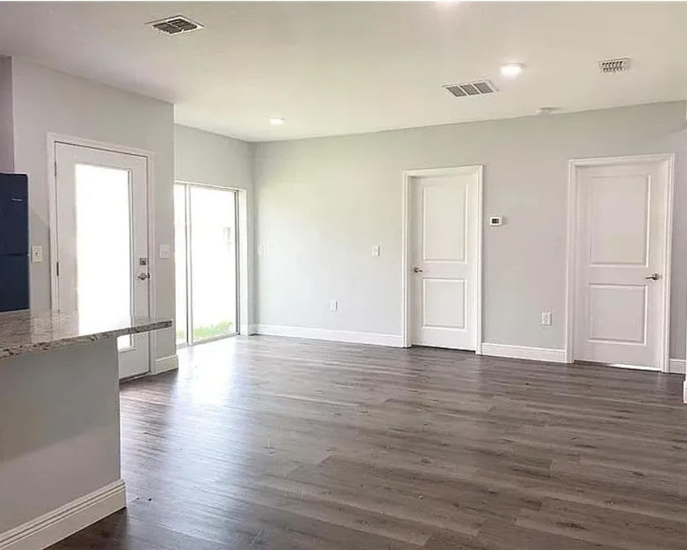 Deltona Apartment: 2261 Florida Drive