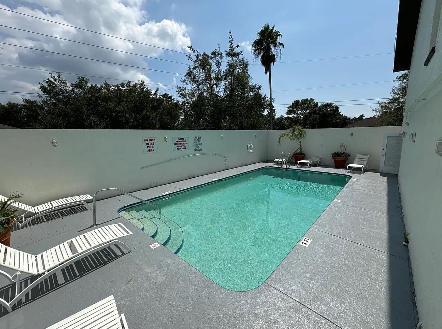 Spring Hill Apartment: 4367 Millwood Rd