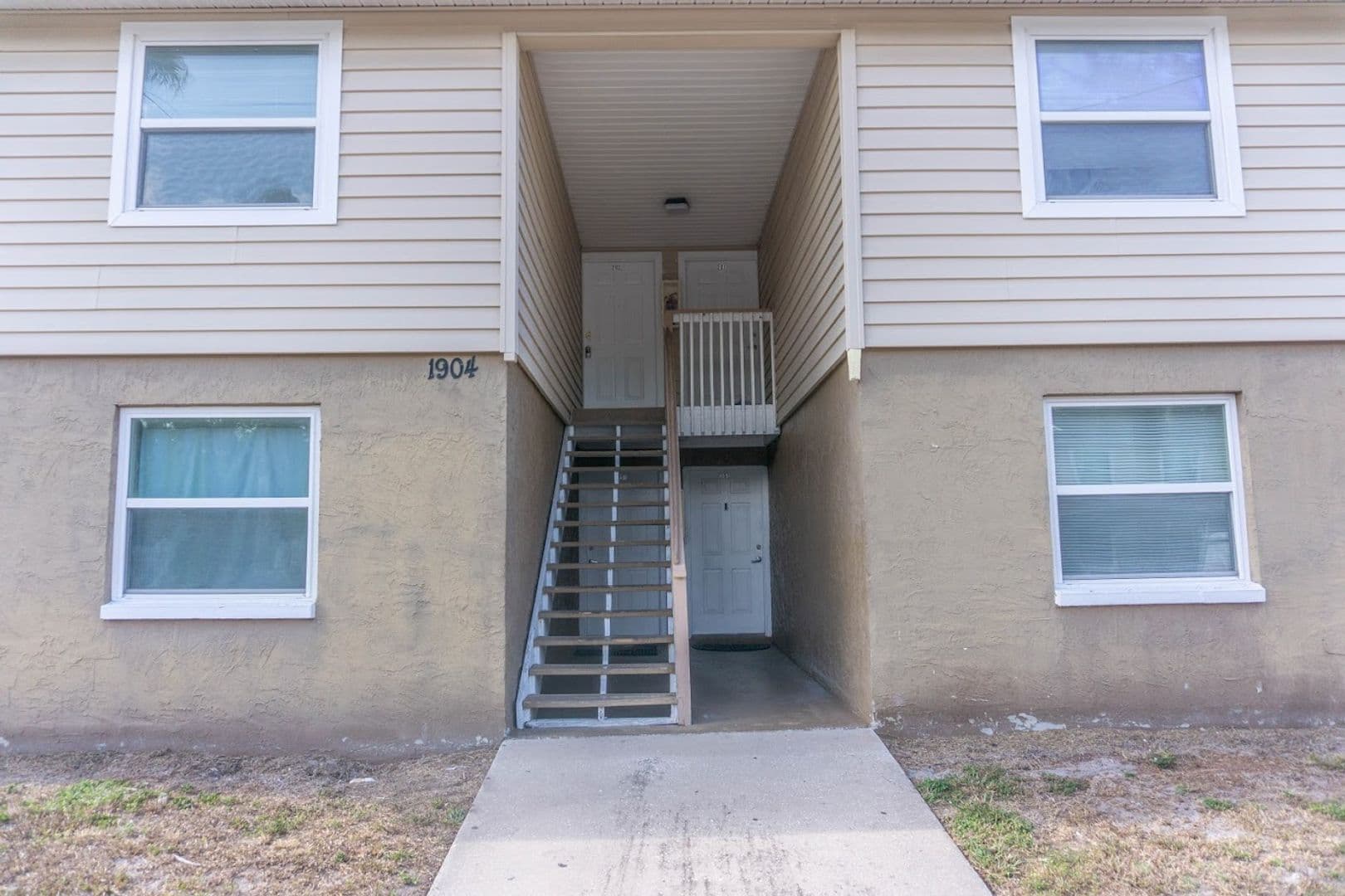 Tampa Apartment: 1904 Golden Glade Ct