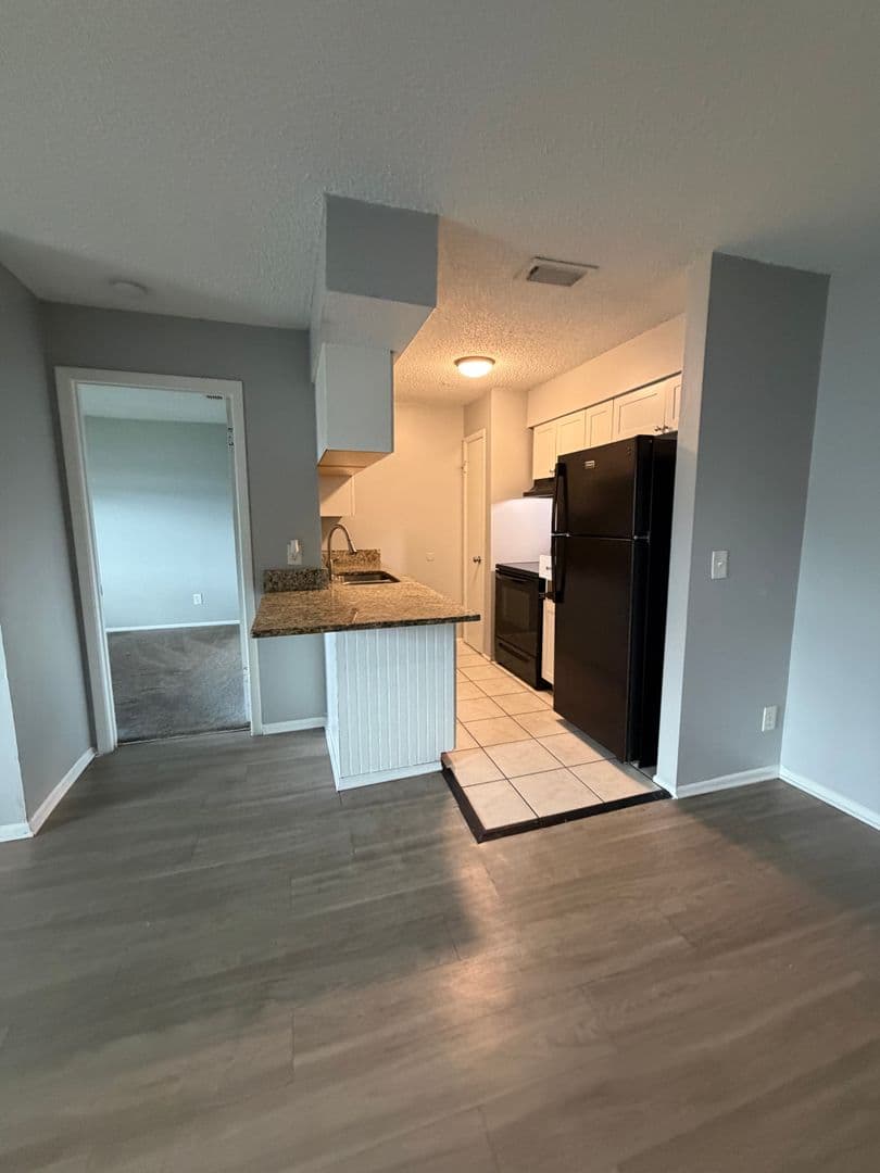 Brandon Apartment: Hamptons at Brandon