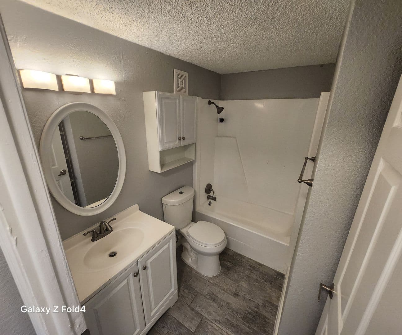 Plant City Apartment: 1400 Strawberry Pl