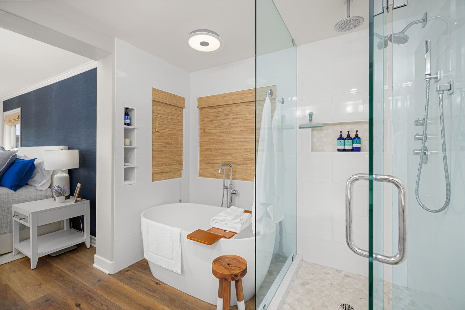 Carlsbad House: 2215 Paseo Saucedal