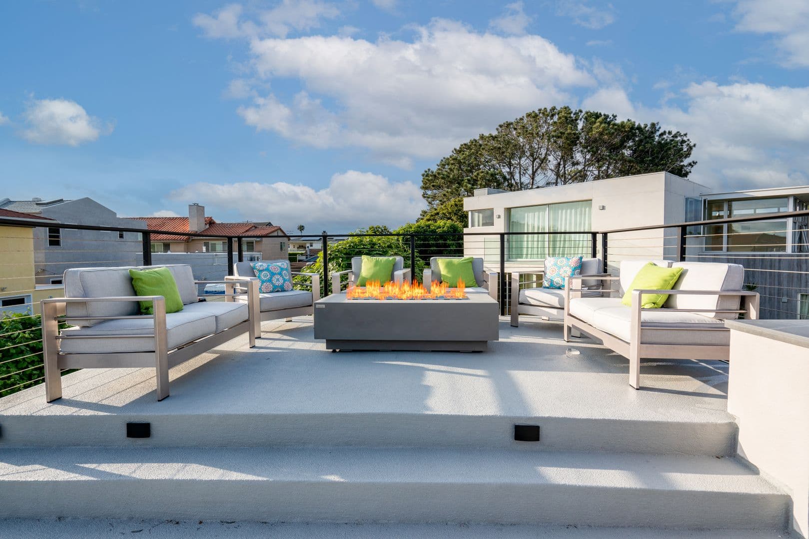 Cardiff By The Sea House: 1236 Summit Ave