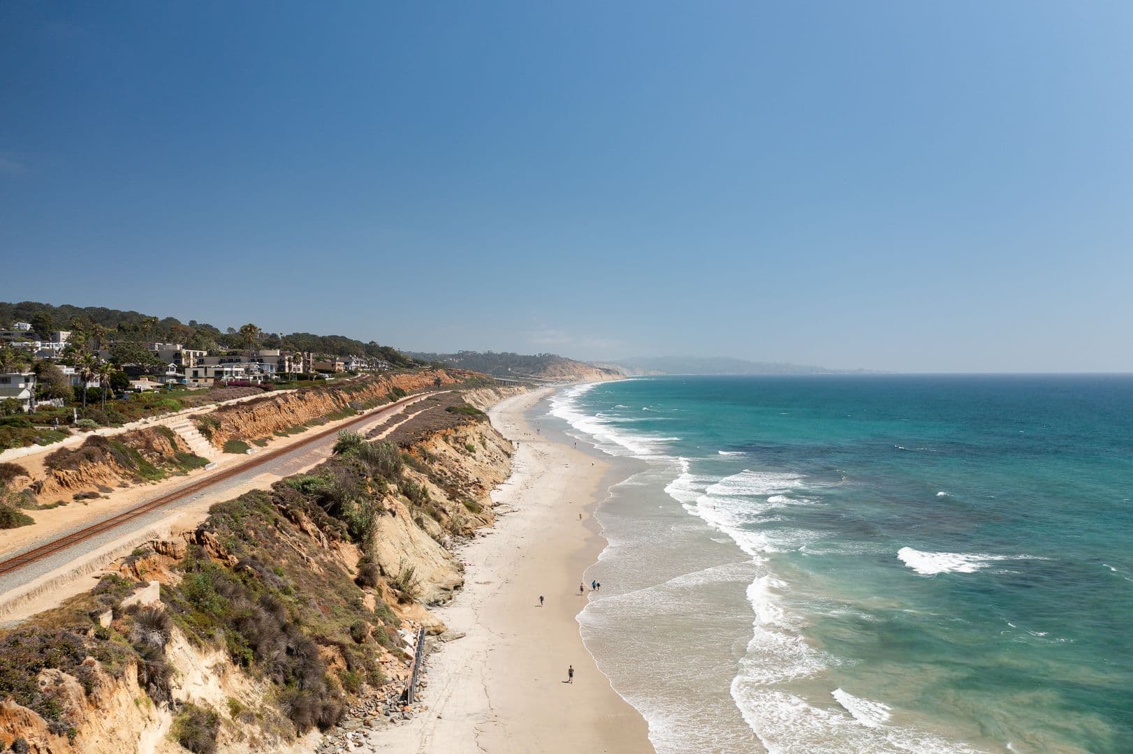 Del Mar House: 110 8th St