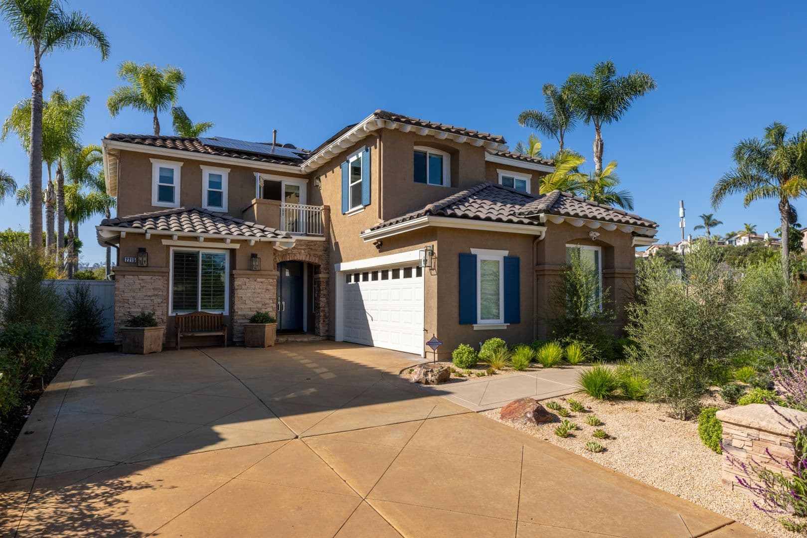 Carlsbad House: 2215 Paseo Saucedal