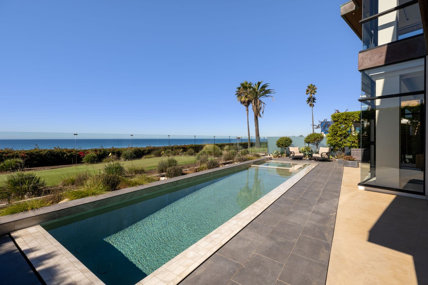 Del Mar House: 516 Stratford Ct.