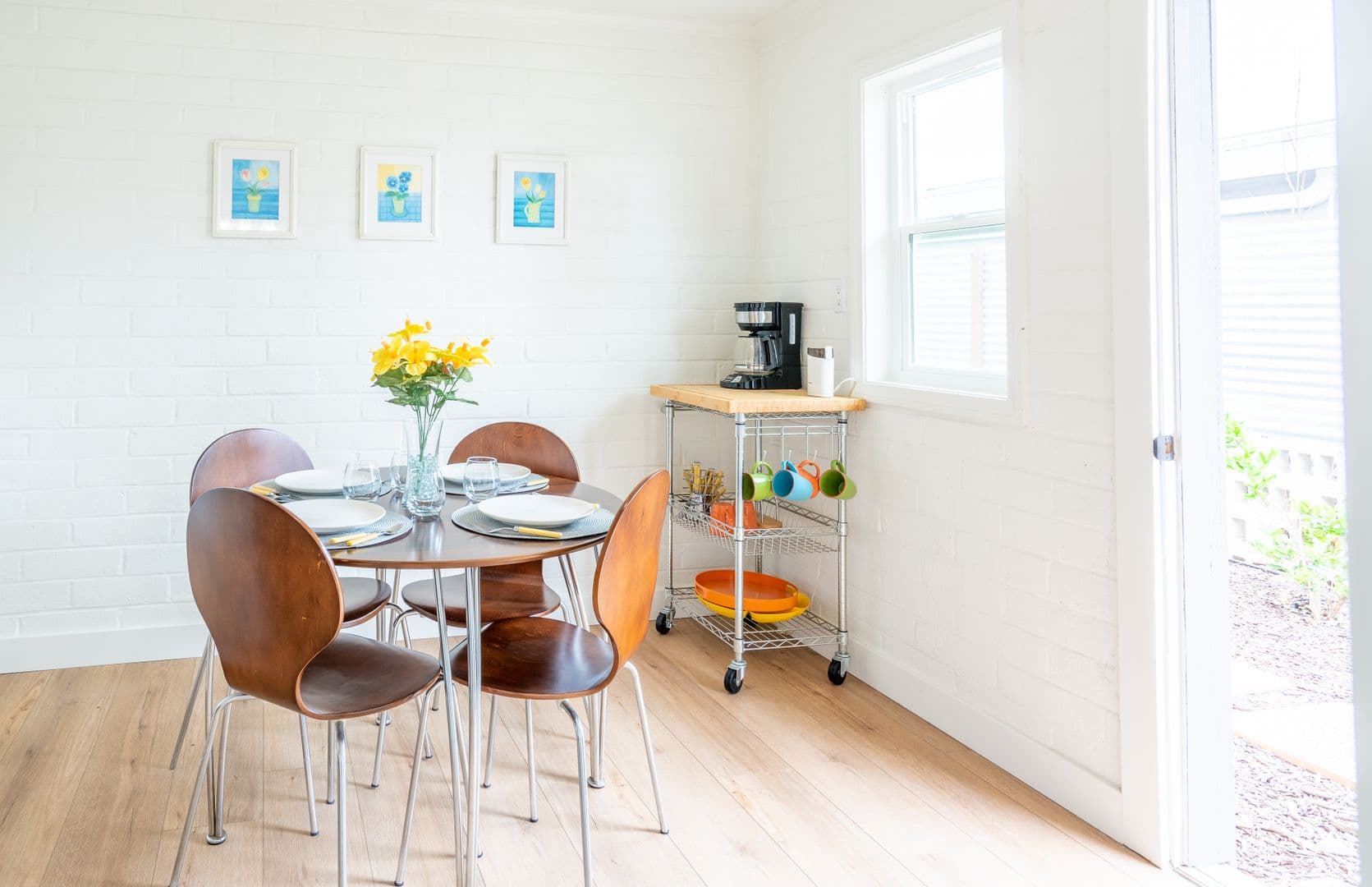 Cardiff By The Sea House: 1236 Summit Ave