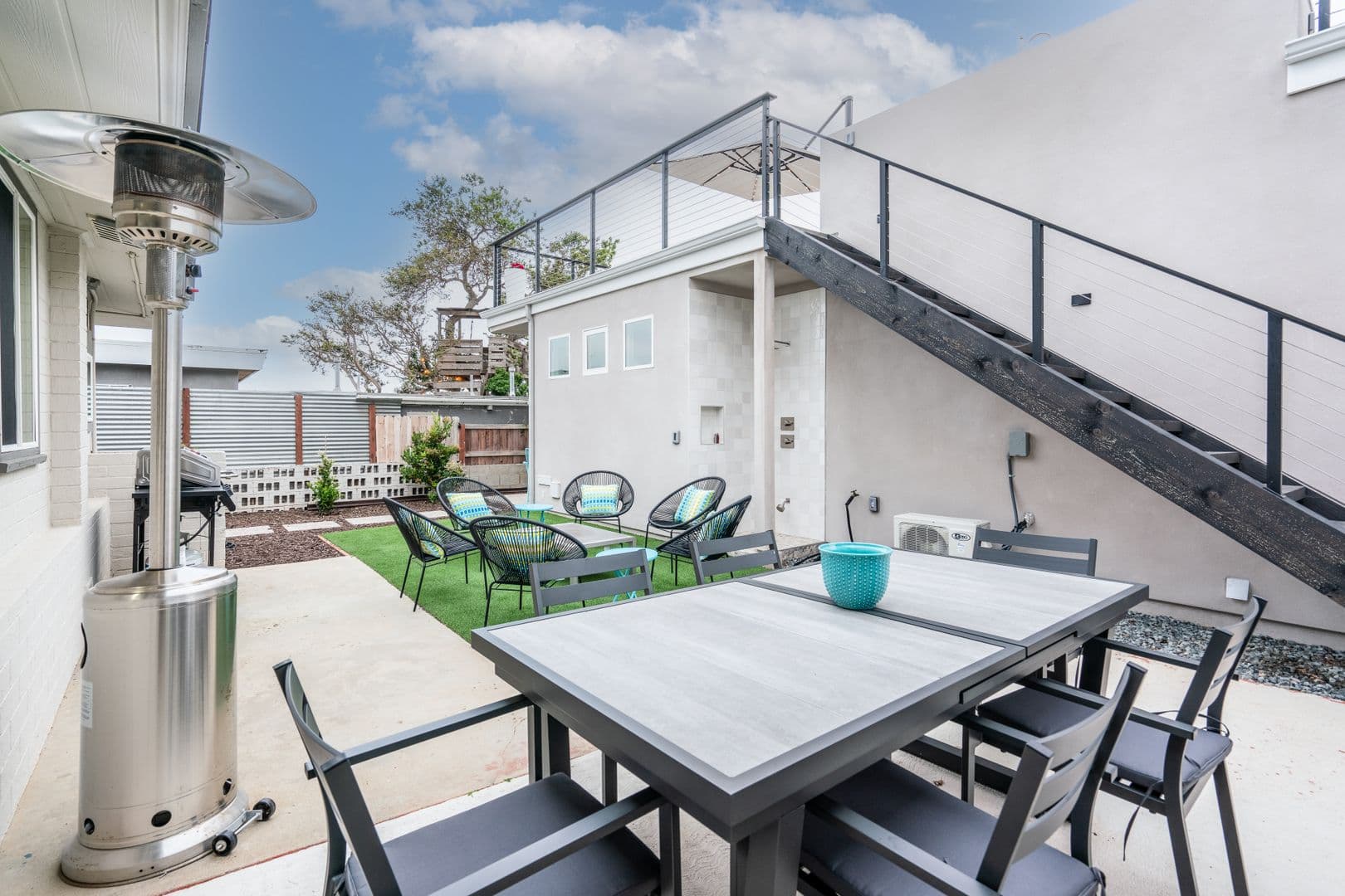Cardiff By The Sea House: 1236 Summit Ave