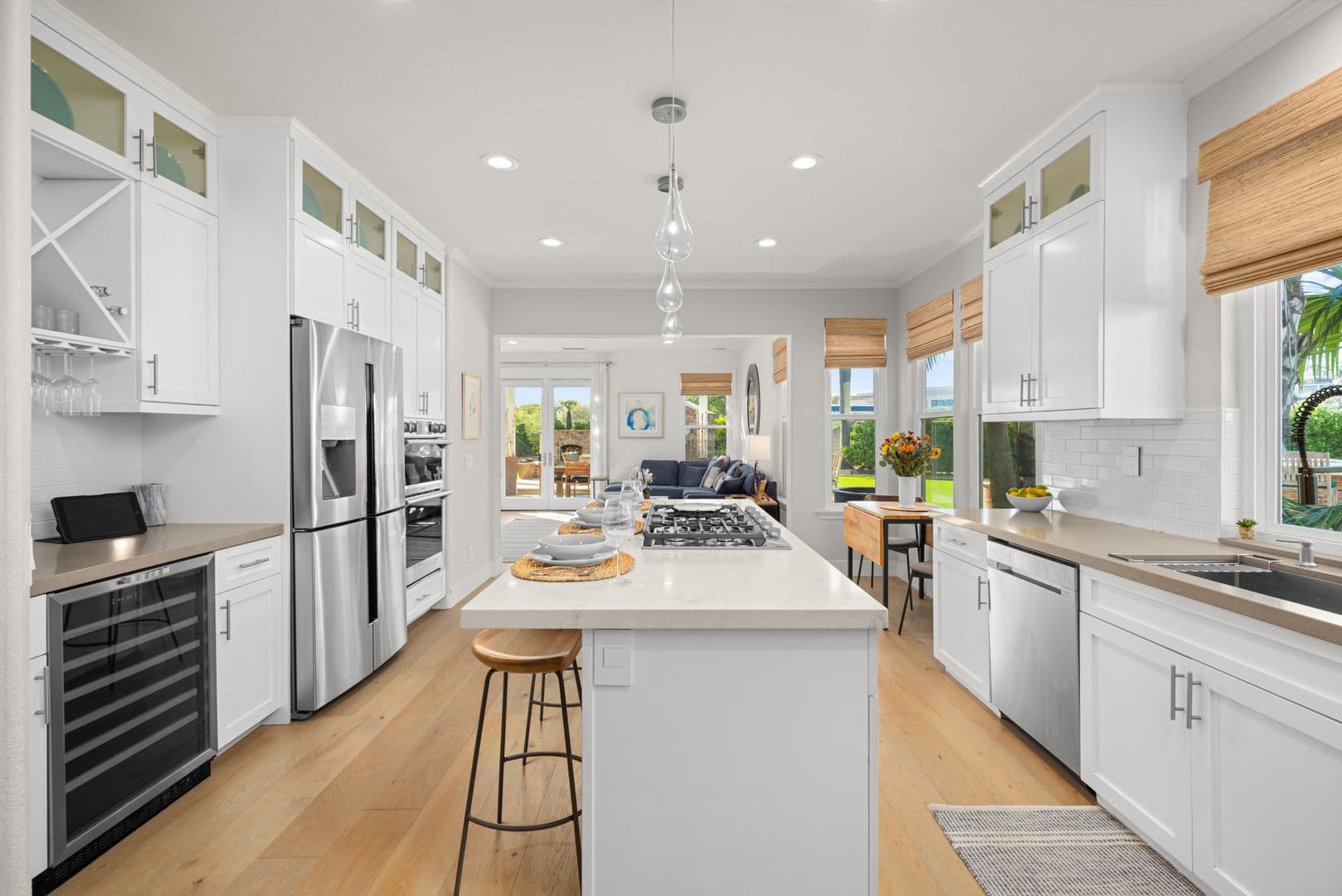 Carlsbad House: 2215 Paseo Saucedal