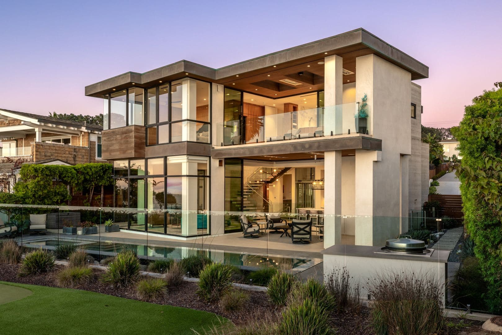 Del Mar House: 516 Stratford Ct.