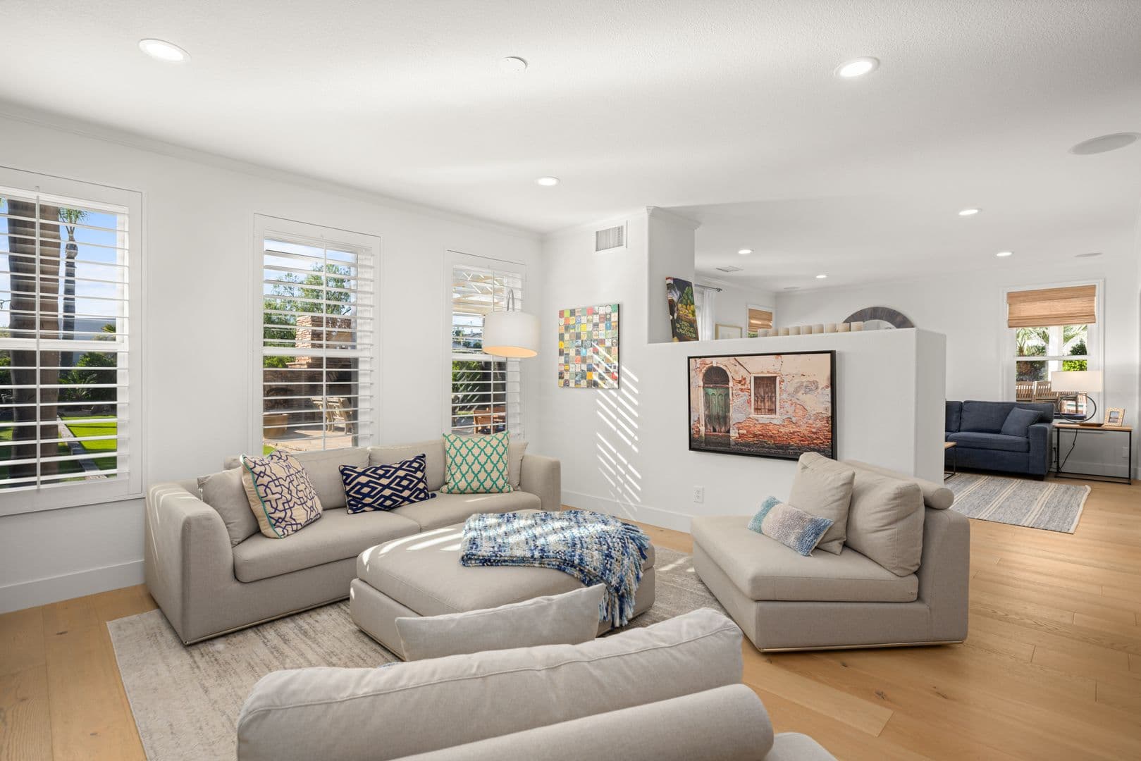 Carlsbad House: 2215 Paseo Saucedal