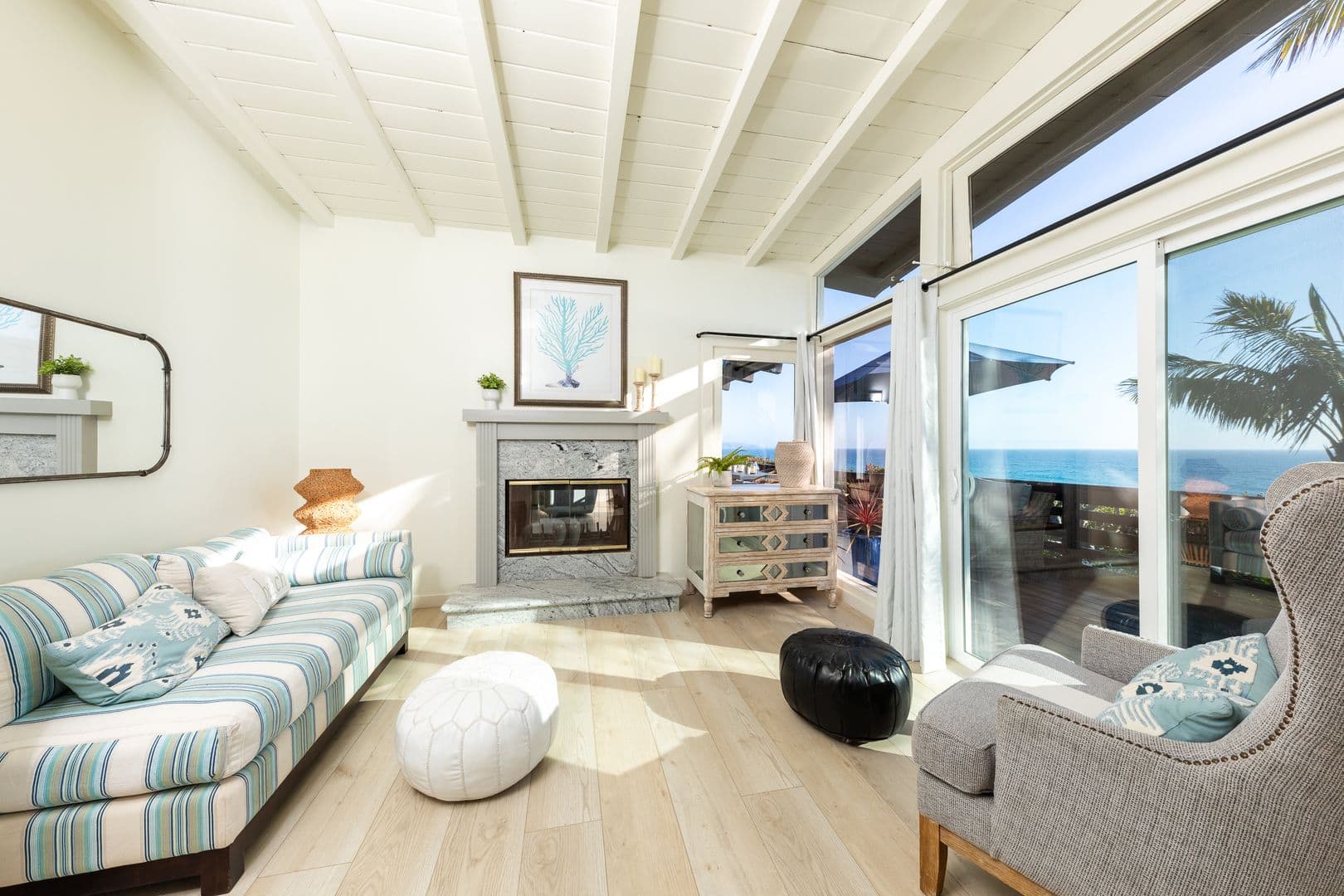 Del Mar House: 110 8th St