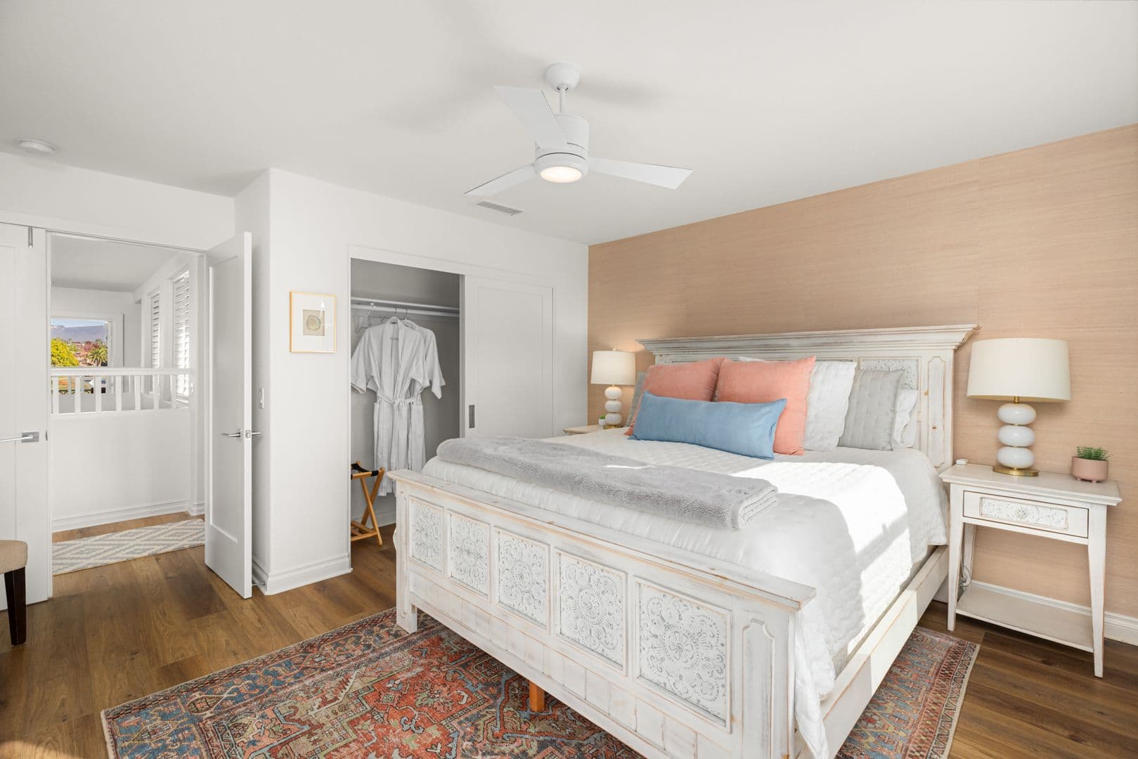 Carlsbad House: 2215 Paseo Saucedal