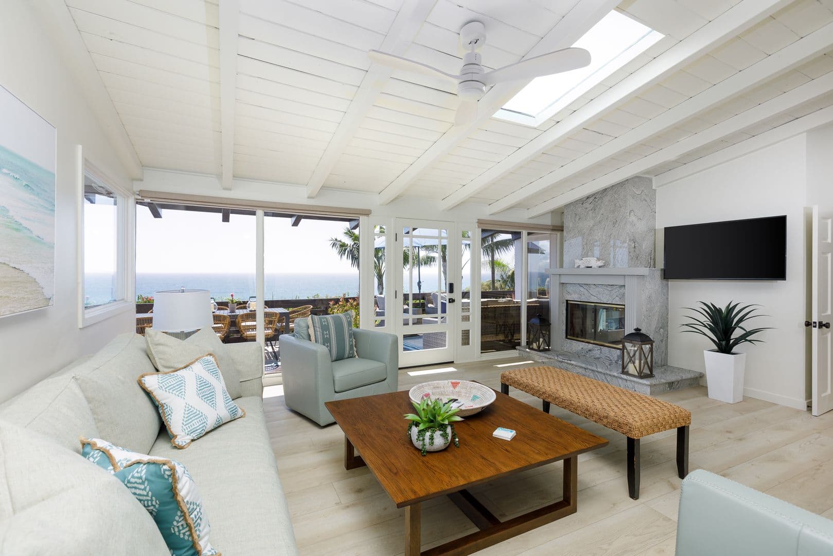 Del Mar House: 110 8th St