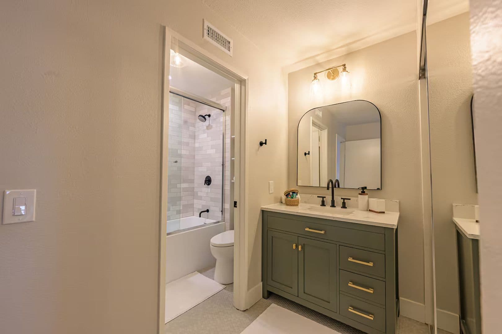 San Diego Townhome: 3691 Caminito Cielo Del Mar