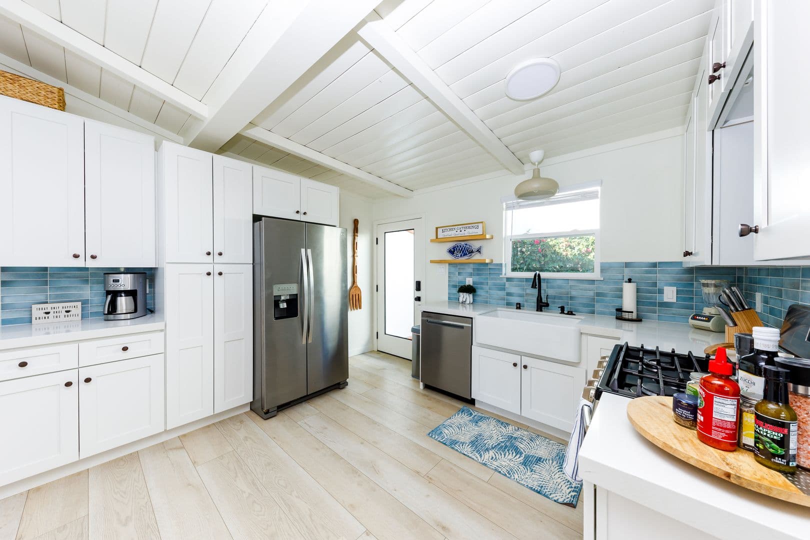 Del Mar House: 110 8th St