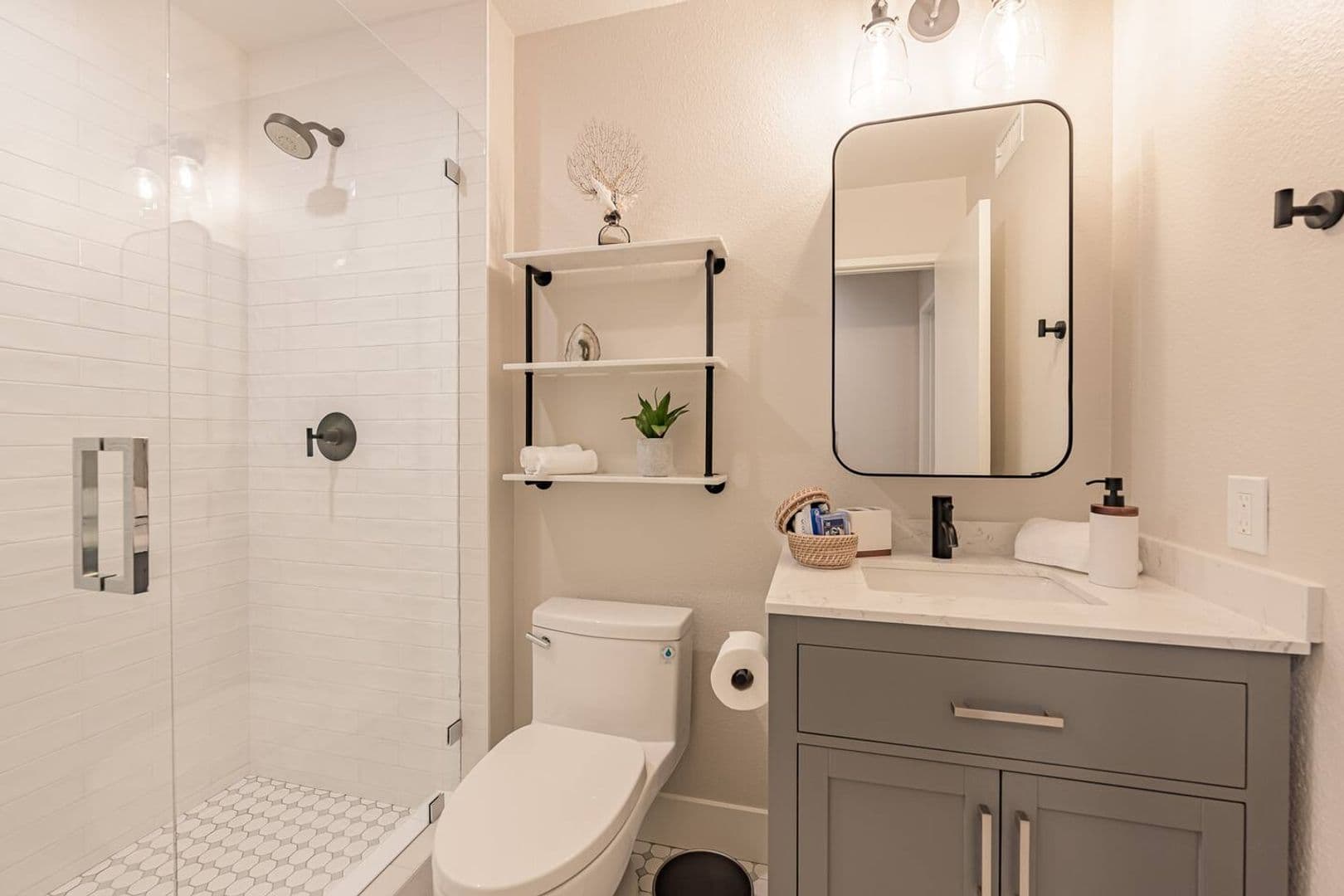 San Diego Townhome: 3691 Caminito Cielo Del Mar