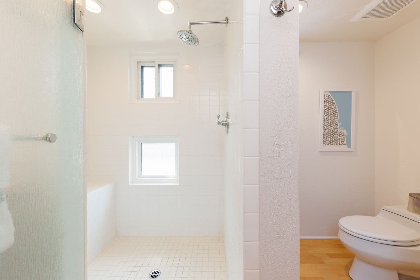 La Jolla Condo: 8132 Camino Del Sol