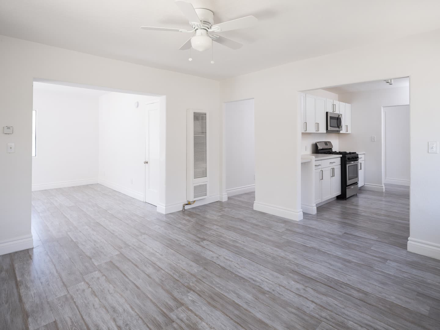 Los Angeles Apartment: 3615 Griffin Avenue
