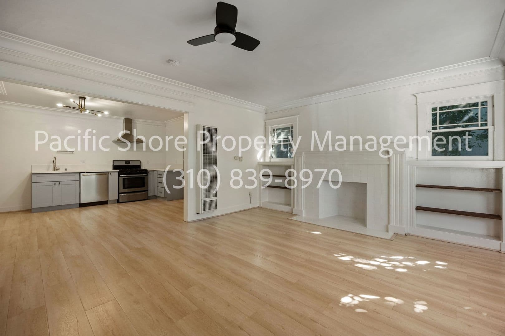 Los Angeles Apartment: 1020 N. Oxford Ave.,