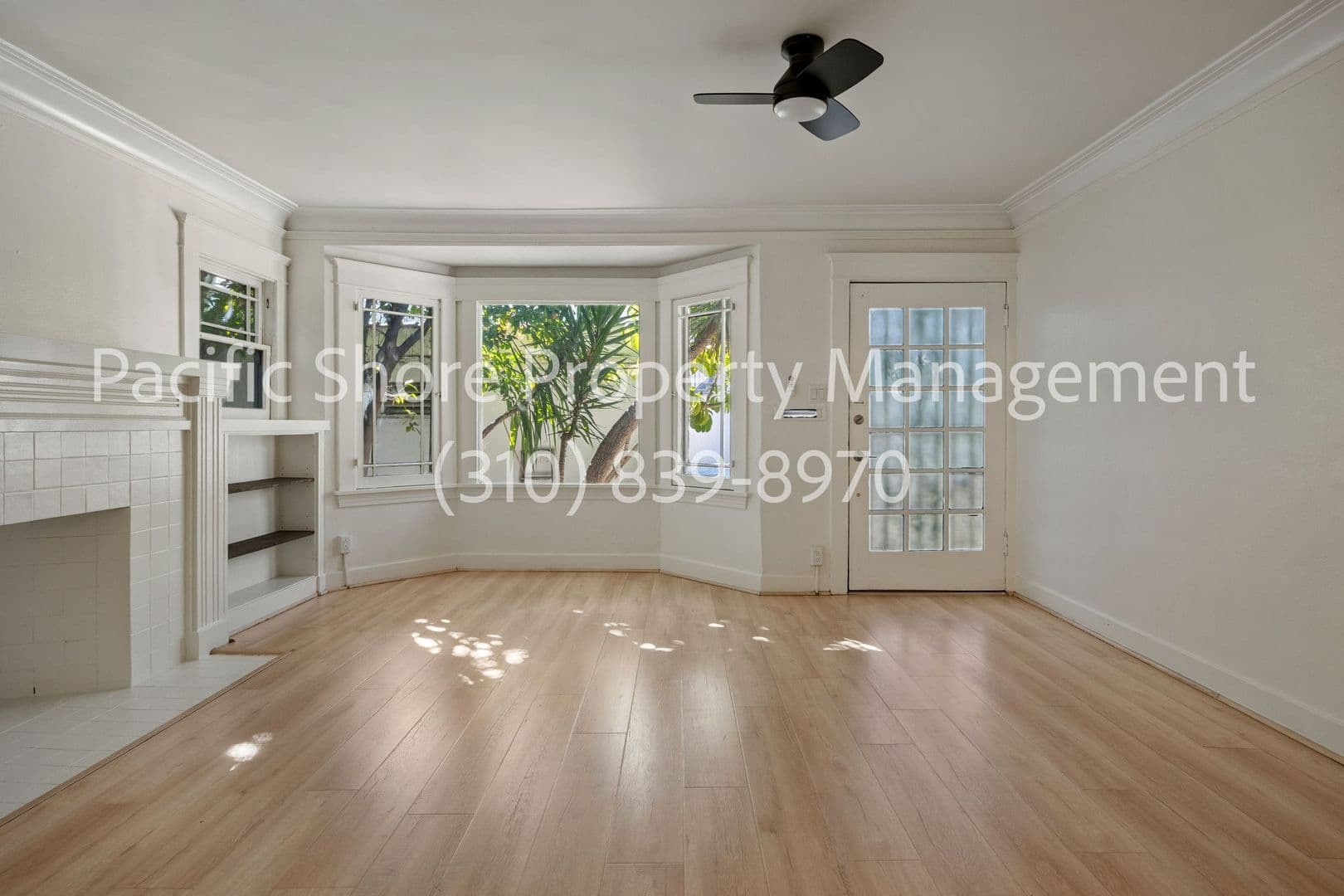 Los Angeles Apartment: 1020 N. Oxford Ave.,