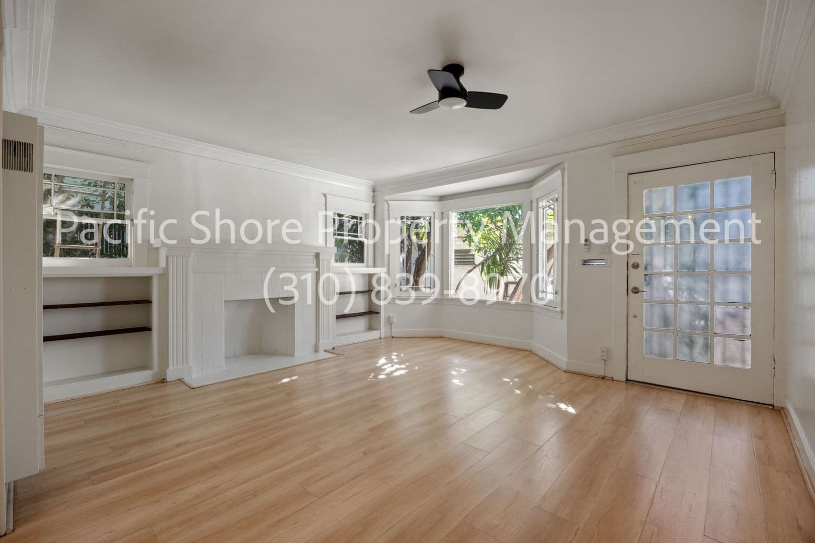 Los Angeles Apartment: 1020 N. Oxford Ave.,