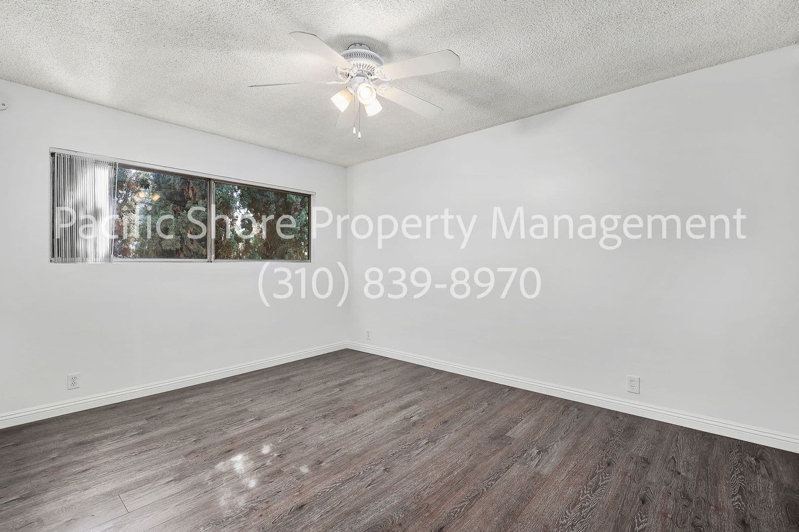 West Hollywood Apartment: 868 N West Knoll Drive