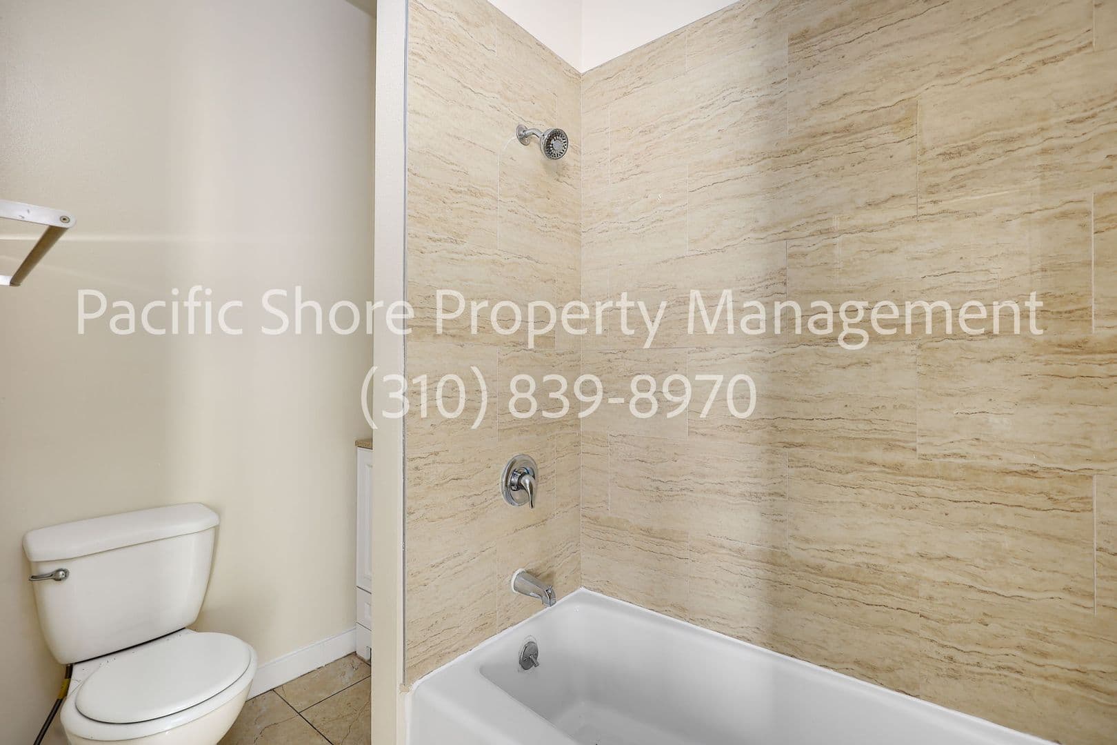 Los Angeles Apartment: 326 Belmont Ave