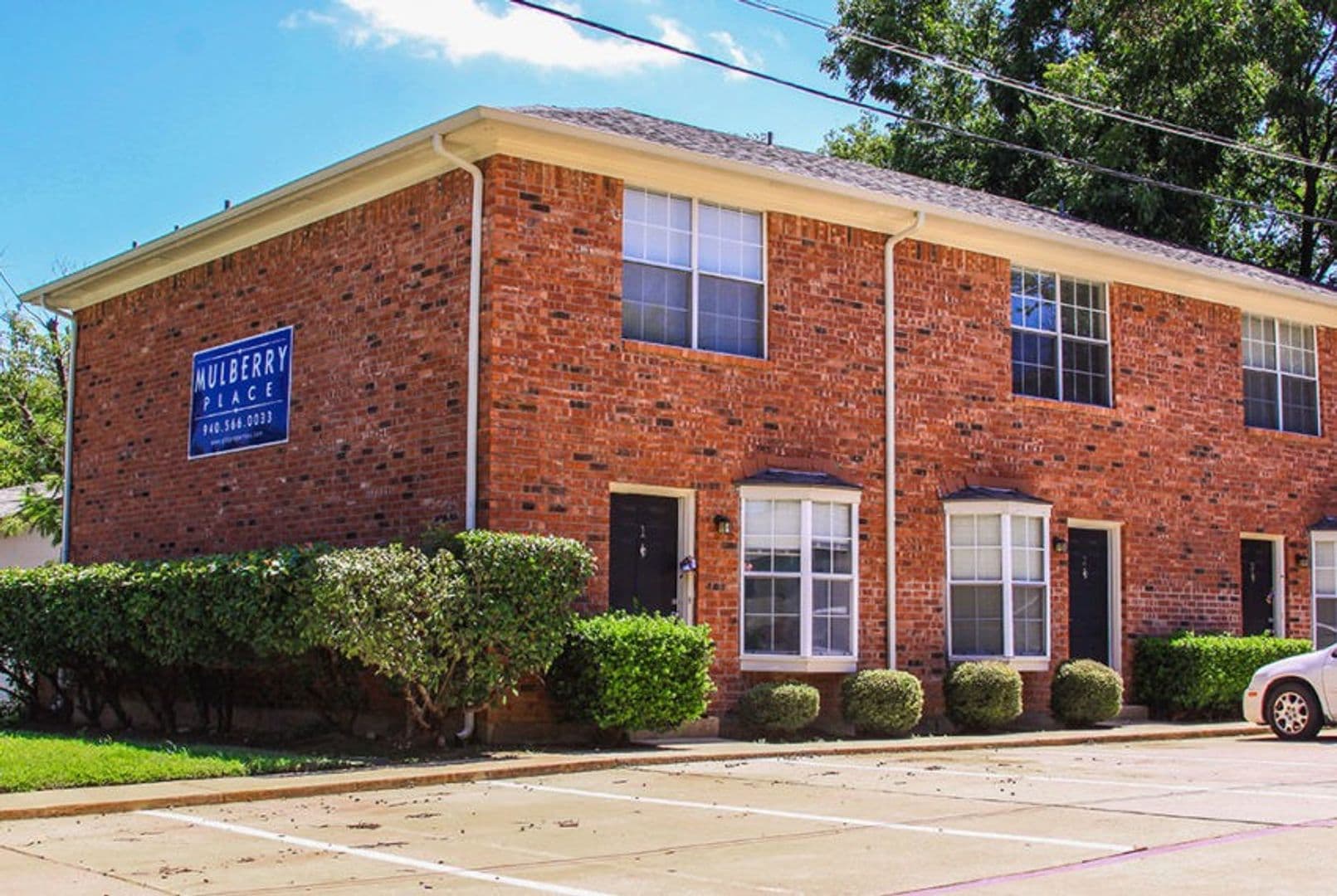 Denton Apartment: 705/709 W. Mulberry Street