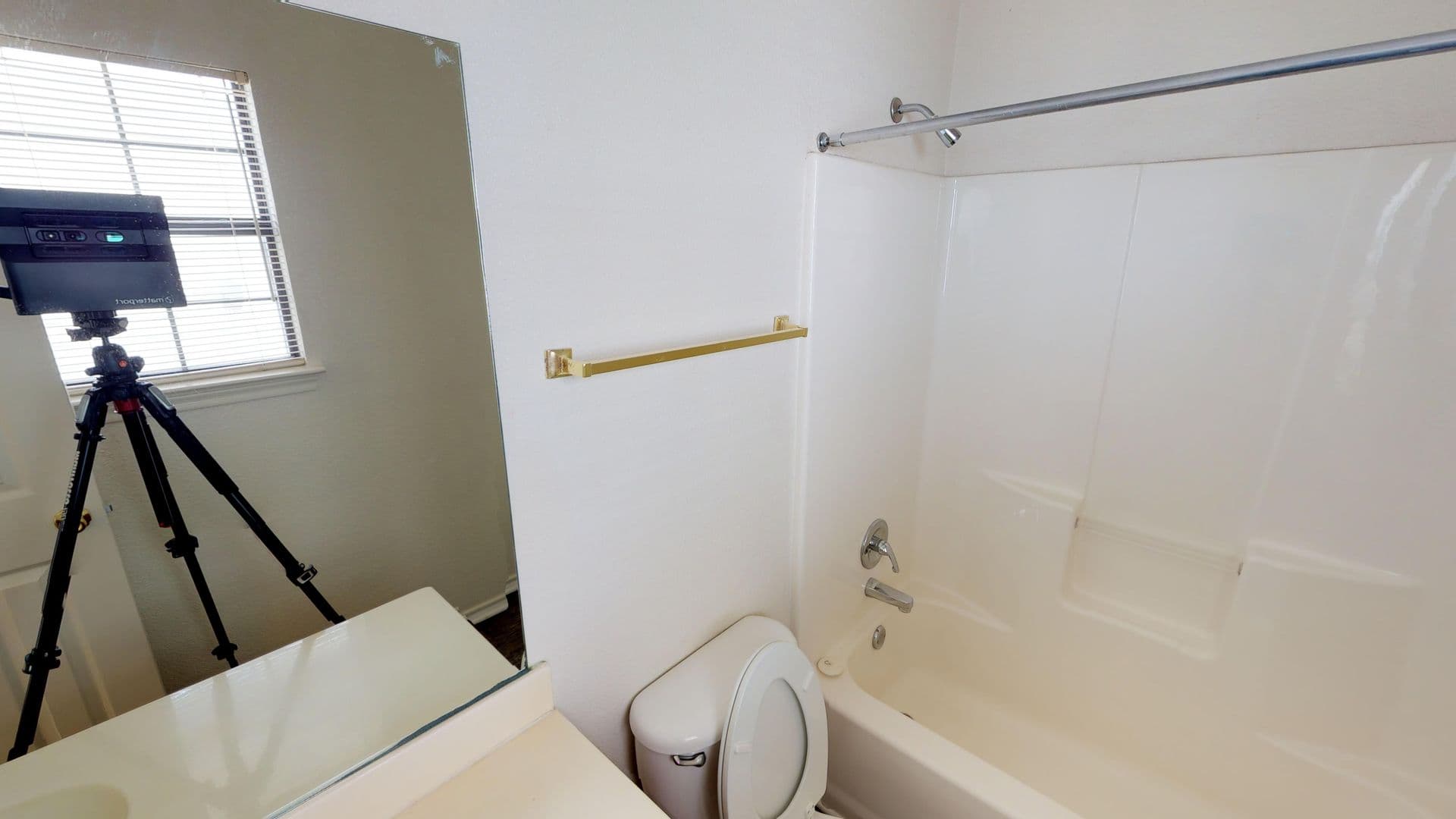 Denton Apartment: 1004 W Mulberry St