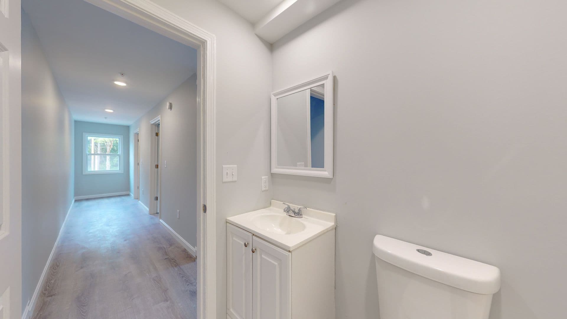 Springvale Apartment: 73 Barth Way
